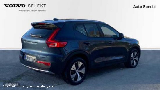 Volvo XC40 todoterreno 1.5 T3 MOMENTUM AUTO 5P de 2020 con 31.424 Km por 28.900 EUR. en Guipuzcoa