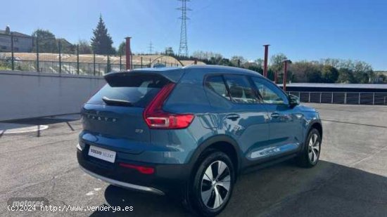 Volvo XC40 todoterreno 2.0 B3 CORE AUTO 5P de 2024 con 1 Km por 38.800 EUR. en Guipuzcoa