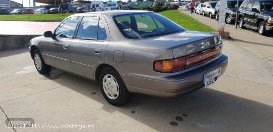 Toyota Camry 2.2 GL de 1992 con 110.514 Km por 4.900 EUR. en Madrid