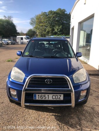  Toyota RAV 4 2.0 i AUTOMATICO de 2003 con 122.000 Km por 9.500 EUR. en Sevilla 