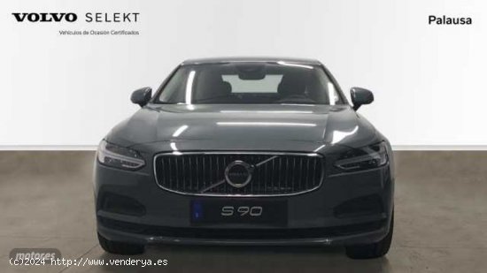 Volvo S 90 2.0 B5 D MOMENTUM PRO 4WD AUTO 235 4P de 2022 con 36.611 Km por 36.995 EUR. en Valladolid