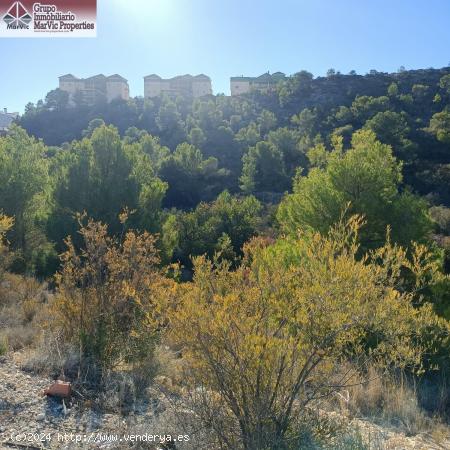 TERRENO URBANIZABLE EN FINESTRAT - ALICANTE