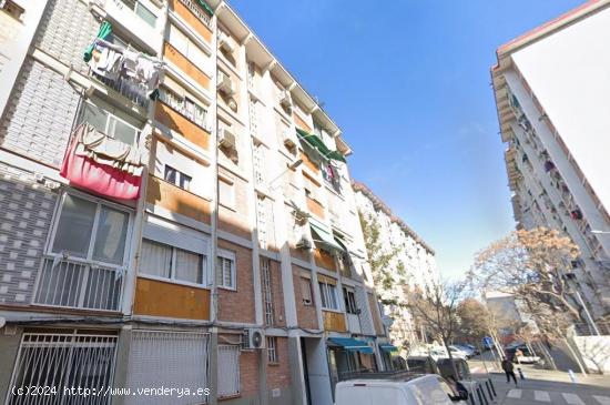 PISO EN VENTA EN CORNELLA - BARCELONA