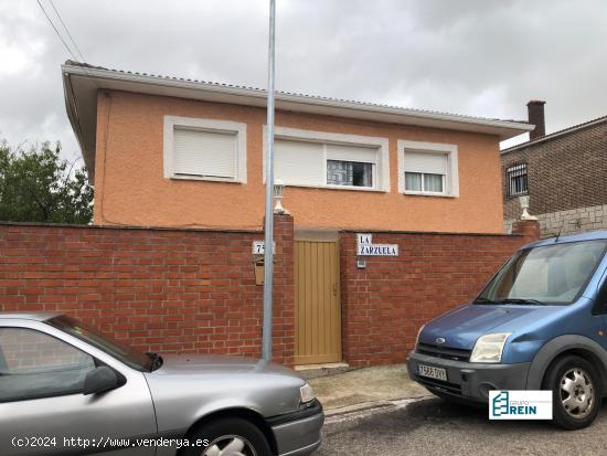 Chalet independiente en venta en Calle Benidorm-Fado, 45950, Casarrubios Del Monte (Toledo) - TOLEDO