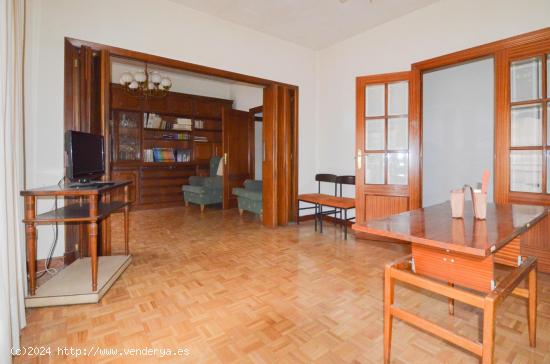 Urbis te ofrece un piso en venta en zona Carmelitas-Oeste, Salamanca. - SALAMANCA