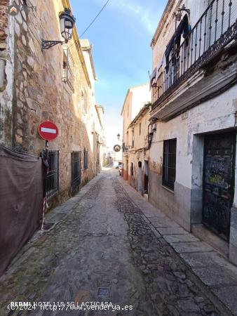  CASA PARA REFORMAR - CACERES 