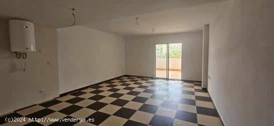 SE VENDE PISO EN URB LA MORRA ( Villanueva del rio segura) - MURCIA