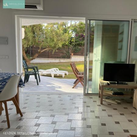 Apartamento 2hab, 1baño, primera linea del mar. 1500€/mes - BALEARES