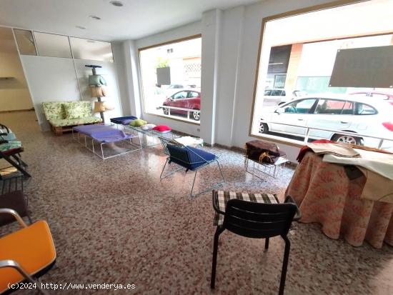 SE VENDE FANTÁSTICO LOCAL COMERCIAL EN GANDÍA - VALENCIA