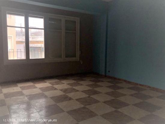 Piso en venta en plaza Miguel Martin, Algeciras, Cádiz - CADIZ