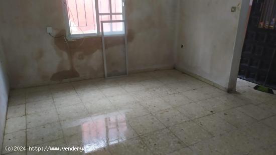 VIVIENDA PARA REFORMAR EN BAJADILLA - CADIZ