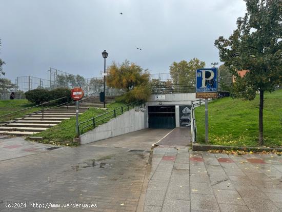 PLAZA DE GARAJE PARQUE EUGENIA DE MONTIJO - MADRID