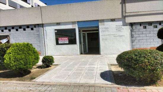 Amplio local comercial en bruto en venta en Parla, Madrid - MADRID