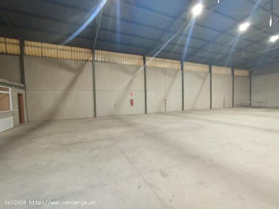 NAVE INDUSTRIAL EN ALQUILER JUNTO A PUERTO LUMBRERAS - MURCIA