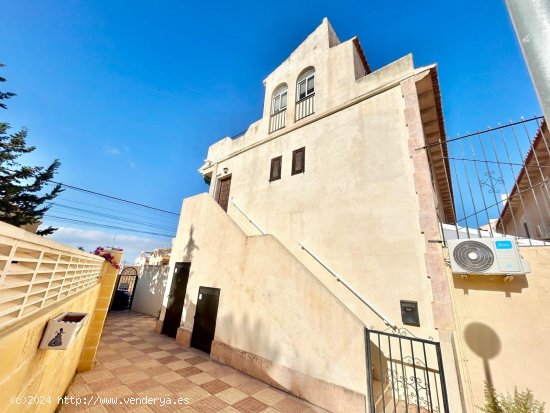 Bungalow en venta en Torrevieja (Alicante)