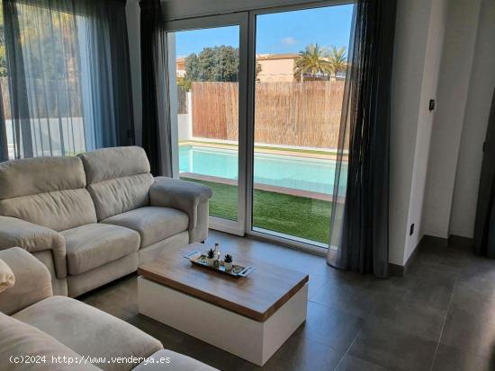 Chalet Moderno con Piscina en Can Picafort – Cerca de la Playa - BALEARES