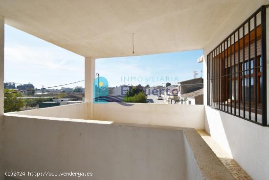 CASA CON TERRENO EN EL PARETÓN - REF 1690 - MURCIA