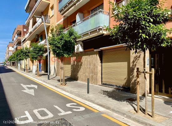 LOCAL COMERCIAL EN ALQUILER 120 M2 EN C/ FRANCESC LLUNELL / ESPLUGUES - BARCELONA