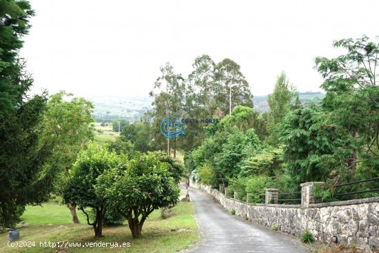 Exclusiva Casa de Piedra con finca de 13.000 m2, en Golbardo, Cantabria a pocos minutos del mar - CA