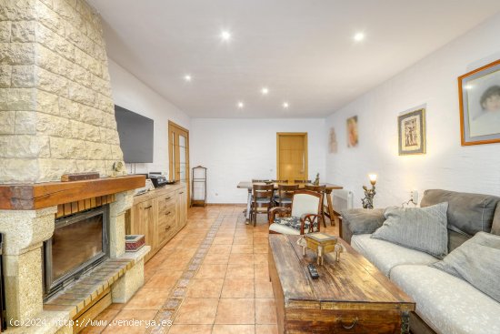 Unifamiliar adosada en venta  en Far d Empordà, El - Girona