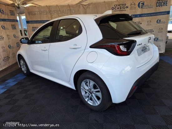 Mazda Mazda2 Hybrid 1.5 HYBRID  116CV AUT.  CENTER LINE 5P de 2024 con 10 Km por 21.000 EUR. en Pont