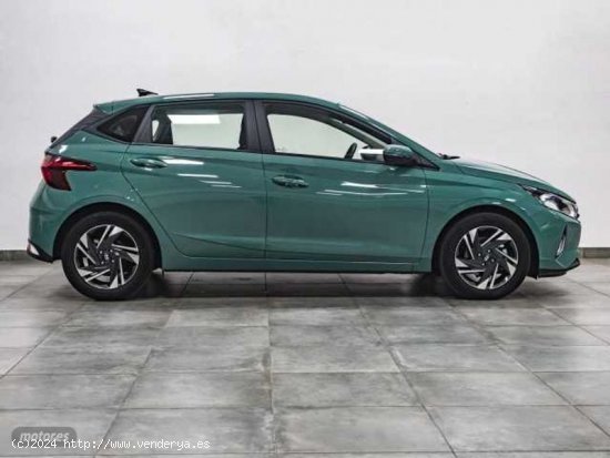 Hyundai i20 1.0 TGDI Klass 100 Klass de 2023 con 13.750 Km por 17.990 EUR. en Guipuzcoa