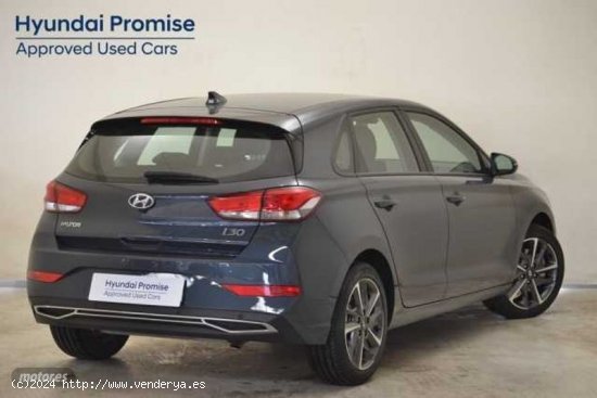 Hyundai i30 1.5 DPI Klass SLX 110 de 2022 con 16.887 Km por 19.600 EUR. en Murcia