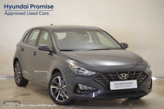 Hyundai i30 1.5 DPI Klass SLX 110 de 2022 con 16.887 Km por 19.600 EUR. en Murcia