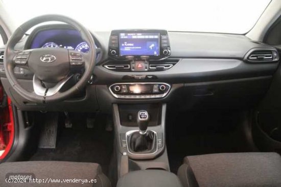 Hyundai i30 1.0 TGDI Klass LR 48V 120 de 2024 con 12.881 Km por 21.300 EUR. en Almeria