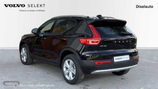 Volvo XC40 2.0 B3 CORE AUTO 163 5P de 2024 con 5 Km por 36.100 EUR. en Barcelona