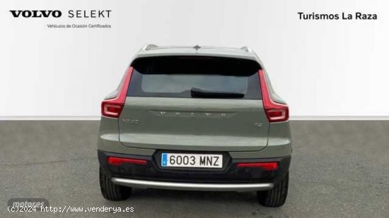 Volvo XC40 TODOTERRENO 1.5 T2 CORE AUTOMATICO 129CV 5P de 2024 con 22.509 Km por 32.300 EUR. en Sevi