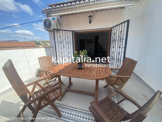 Casa reformada a la venta en Benilloba - ALICANTE