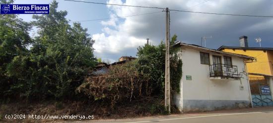 CASA CON TERRENO EN MAGAZ DE ARRIBA - LEON