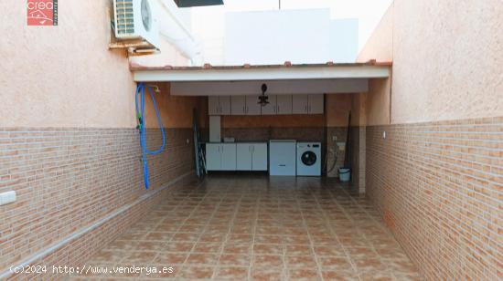 SE VENDE EN LOS NAREJOS BUNGALOW EN PLANTA BAJA - MURCIA