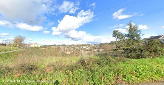  Se venden dos terrenos urbanos en O Carballo, Oleiros - A CORUÑA 