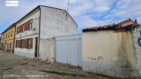  CASA EN PUENTE CASTRO - LEON 