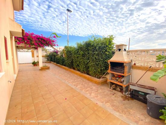 Chalet en venta en Puerto de Mazarrón - MURCIA