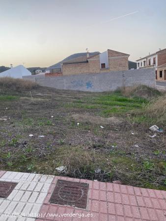 SOLAR EN ALAMEDA PUEBLO PUEDE SER TUYO¡¡¡¡ - MALAGA