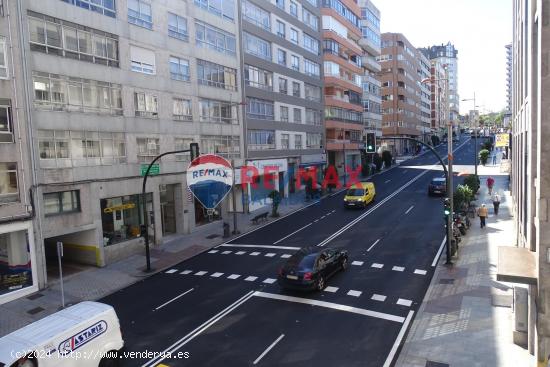 Alquiler de Oficina en Travesía Coruña - PONTEVEDRA