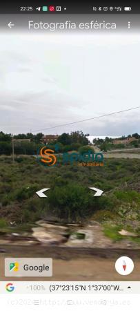 Terreno urbanizable en Calarreona a 400 m de la playa de 1550 m2 - MURCIA