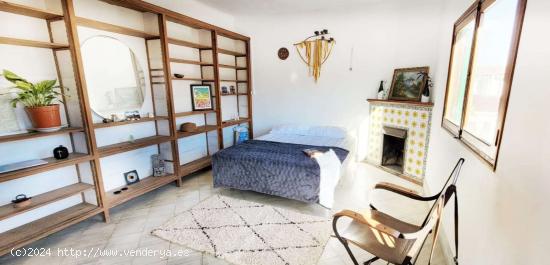  Se alquila habitación en piso compartido en Palma - BALEARES 