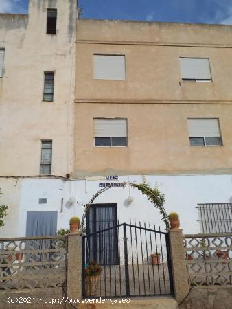  EDIFICIO A LA VENTA CON PISCINA Y ZONAS VERDES EN ALBALAT DELS SORELLS - VALENCIA 