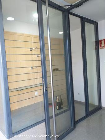  LOCAL EN VENTA EN EL CENTRO DE VINALESA - VALENCIA 