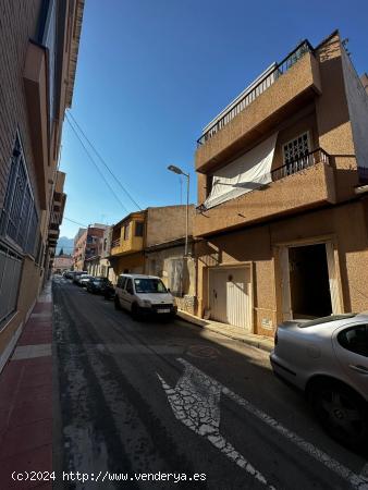 CASA EN SANTO ANGEL - MURCIA