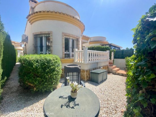  Villa en venta en Los Montesinos (Alicante) 