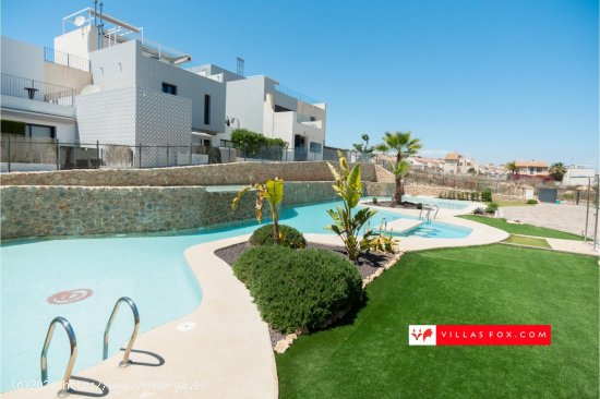  Casa en venta en San Miguel de Salinas (Alicante) 