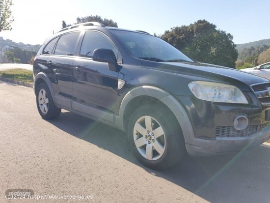 Chevrolet Captiva 5p de 2007 con 250.000 Km por 3.500 EUR. en Barcelona