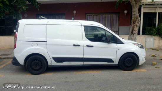 Ford Transit Connect 120cv de 2016 con 209.000 Km por 9.500 EUR. en Baleares