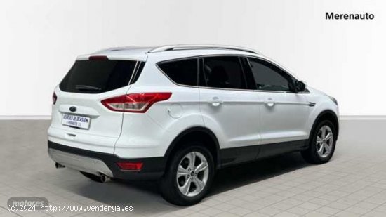 Ford Kuga 2.0 TDCI TREND 120 CV de 2015 con 92.080 Km por 13.800 EUR. en A Coruna