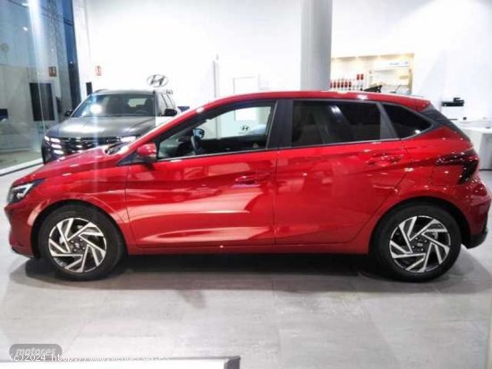 Hyundai i20 1.0 TGDI Klass 48V 100 de 2024 con 12 Km por 21.150 EUR. en Segovia